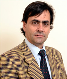 Dr. Alvaro Vent&oacute;s